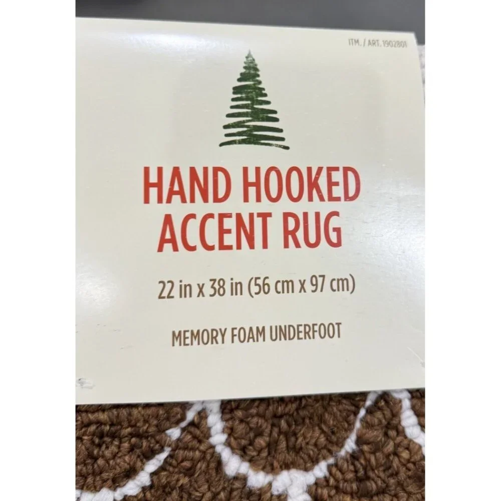 Christmas Gingerbread House Rug Hand Hooked Carpet Memory Foam Padding 22” x 38”
